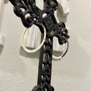 Silpada 925 sterling silver hammered hoop earrings.